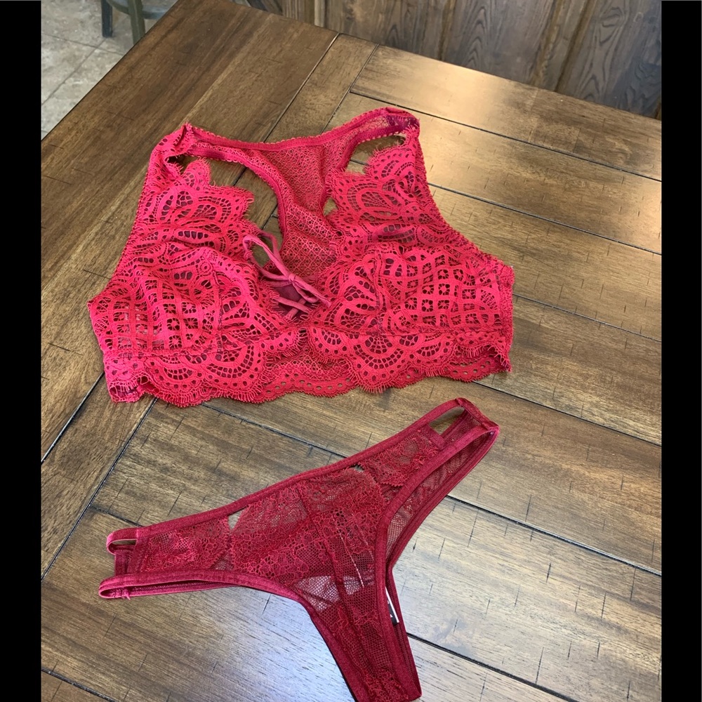 Beautiful Victoria’s Secret Set
